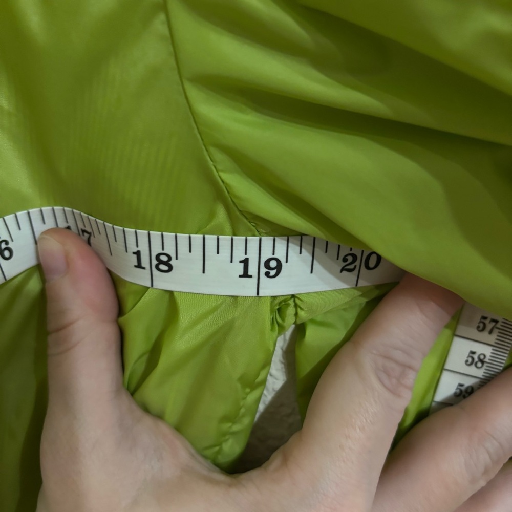 Johnston and Murphy Women's Green Windbreaker Jacket - Picture 5 of 10